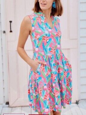Mary Square Pink Newport Island Dreams Mini Dress Medium